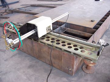 Macchina ossitaglio portatile di CNC, macchina di palo leggero per tagliare la base di appoggio leggera di palo