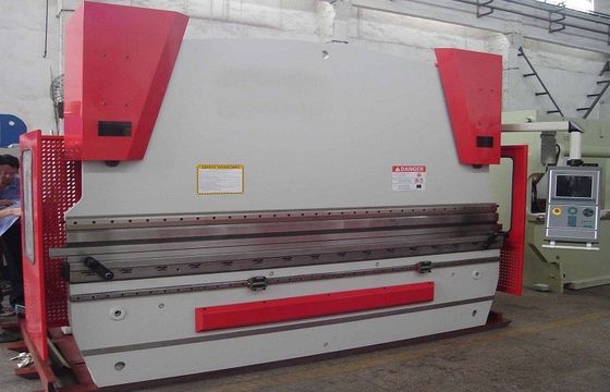 macchina piegatubi del freno della pressa idraulica di CNC di 125T/4000mm per il piatto d'acciaio