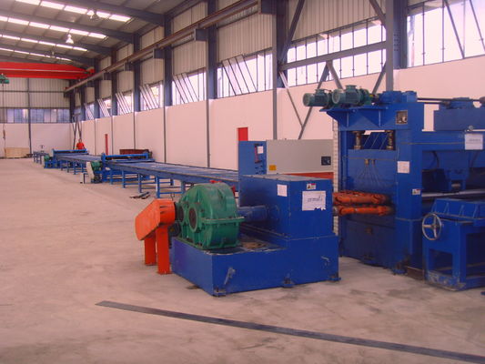 Alte linea di produzione del palo leggero dell'albero/tagliatrice economiche per il palo leggero 12000mm