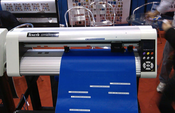 Motore di punto 74cm ampio USB che taglia tracciatore per il taglio del segno, tracciatore di carta della taglierina dell'autoadesivo
