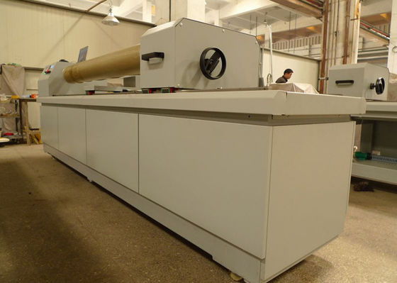 macchinario UV rotatorio blu dell'incisione laser del laser di 1.5KW/220V 50Hz dell'attrezzatura rotatoria dell'incisore
