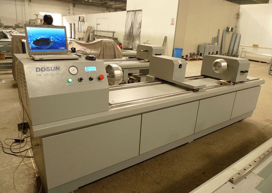 macchinario UV rotatorio blu dell'incisione laser del laser di 1.5KW/220V 50Hz dell'attrezzatura rotatoria dell'incisore