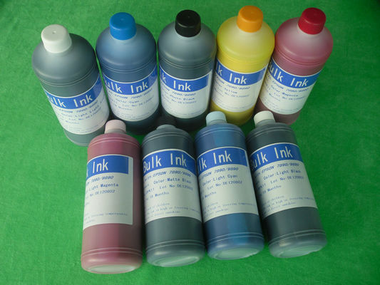 Il 3800 3800C 3850 di Epson 3880 3890 pigmenta l'inchiostro nel colore di PBK LA C la m. Y, stampa affluente