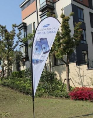 Insegna bassa trasversale della bandiera di spiaggia della pubblicità di Incuded fuori con il logo su ordinazione