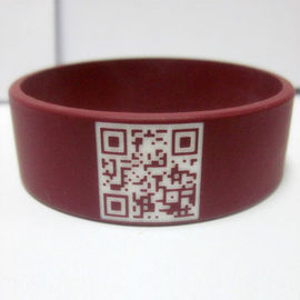 Multicolore delicatamente ecologico su ordinazione del braccialetto di energia del silicone di codice di QR